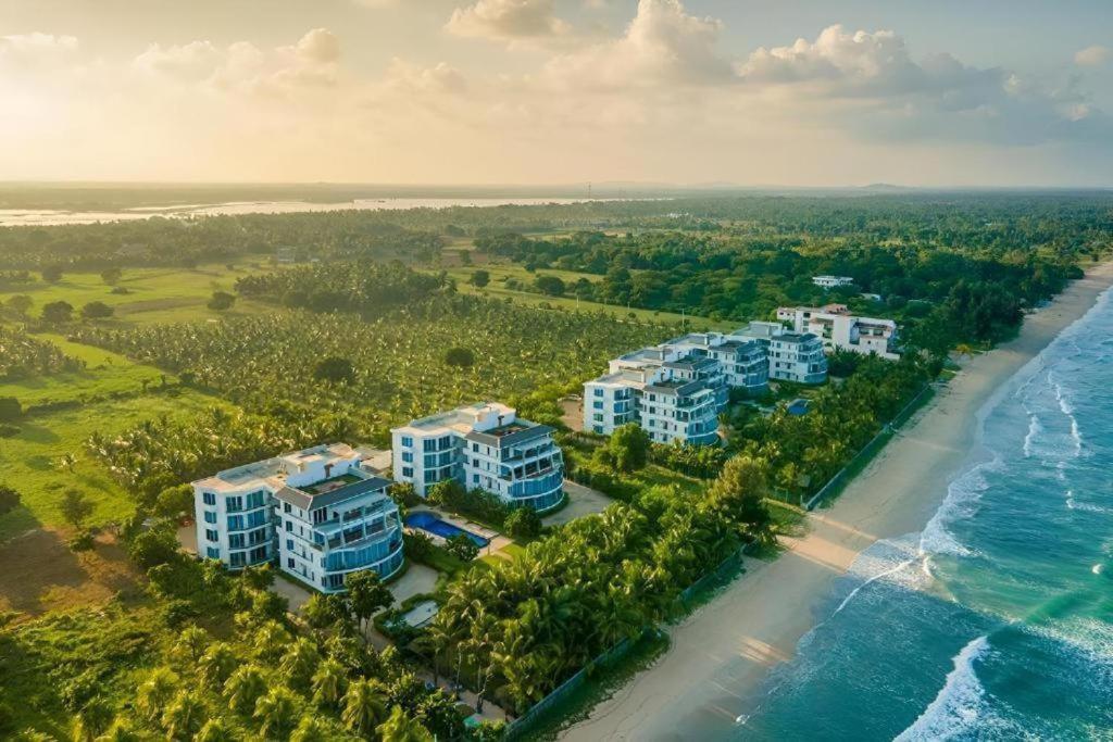 Beach Paradise Nilaveli Trincomalee Exterior foto